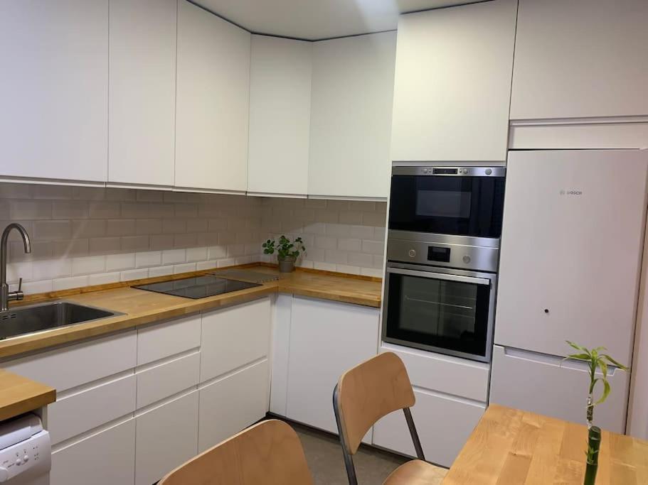 Apartamento Oviedo Parque Del Oeste Buitenkant foto